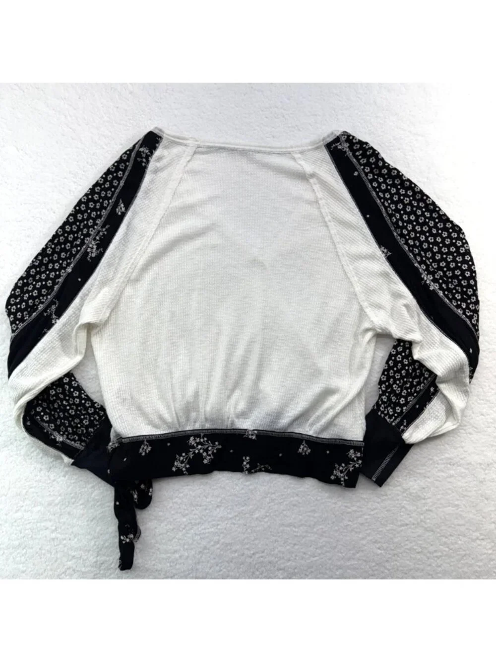 Free People‎ Boho Chic Romantic Patchwork Print Balloon Sleeve Surplice Top Sz L